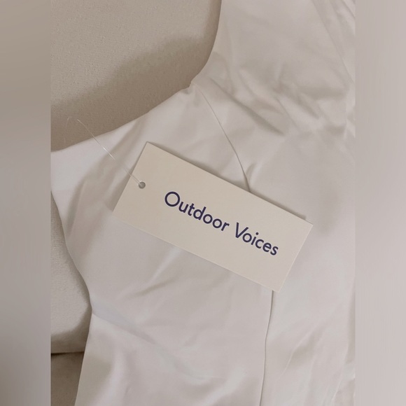 NWT Outdoor Voices SOLD OUT One Shoulder Dress Built in Bra only White Size L - Picture 9 of 16